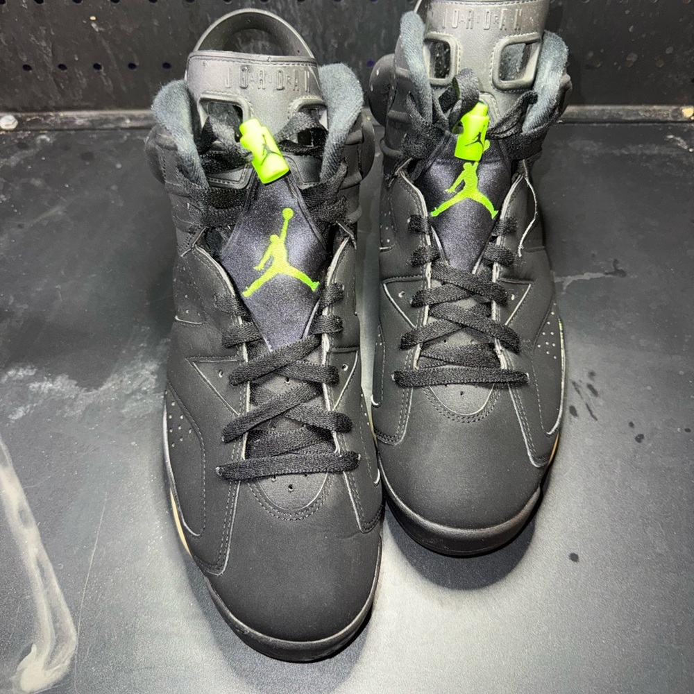 Jordan 6 electric green size 11